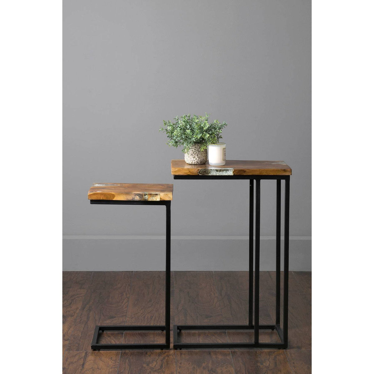 Brown Accent Tables G781981