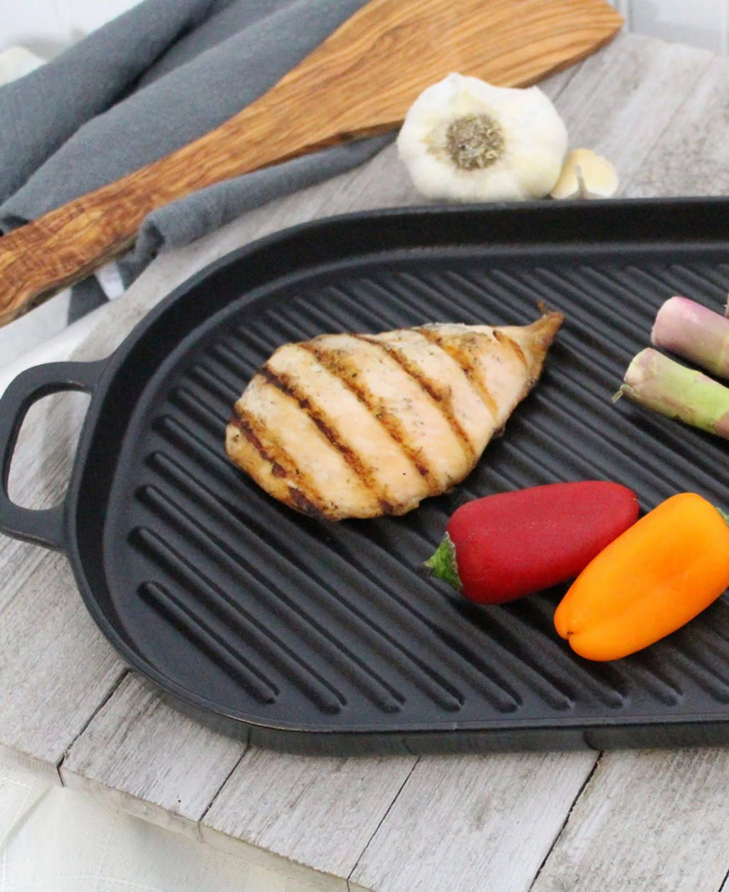 Black Oval Cast Iron Grill Pan Q91858